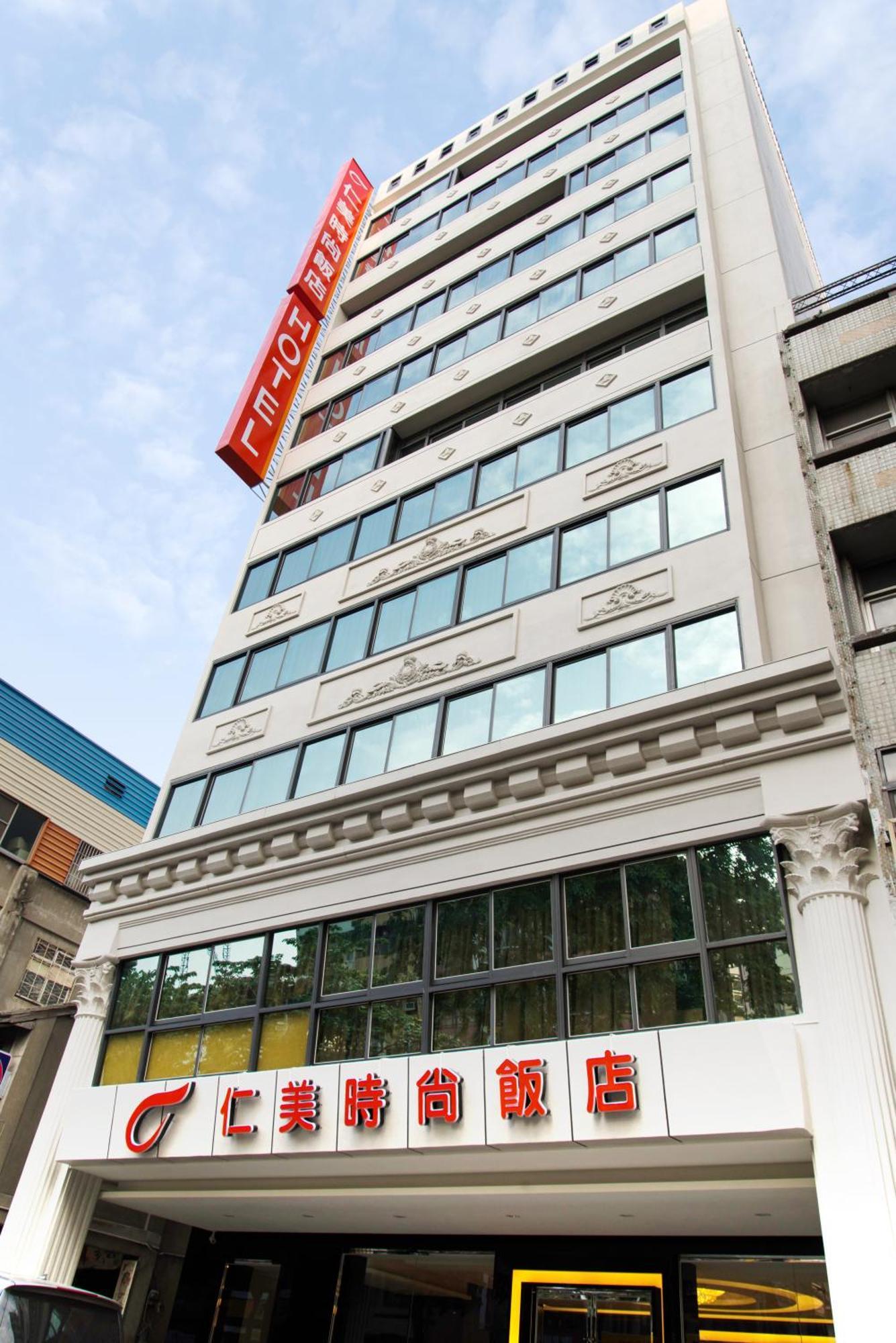 Ren Mei Fashion Hotel Taichung Exterior photo
